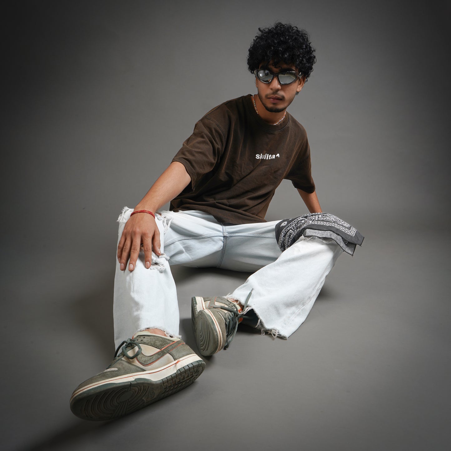 SKULLTA ACID WASH DARK BROWNT-SHIRT [UNISEX]