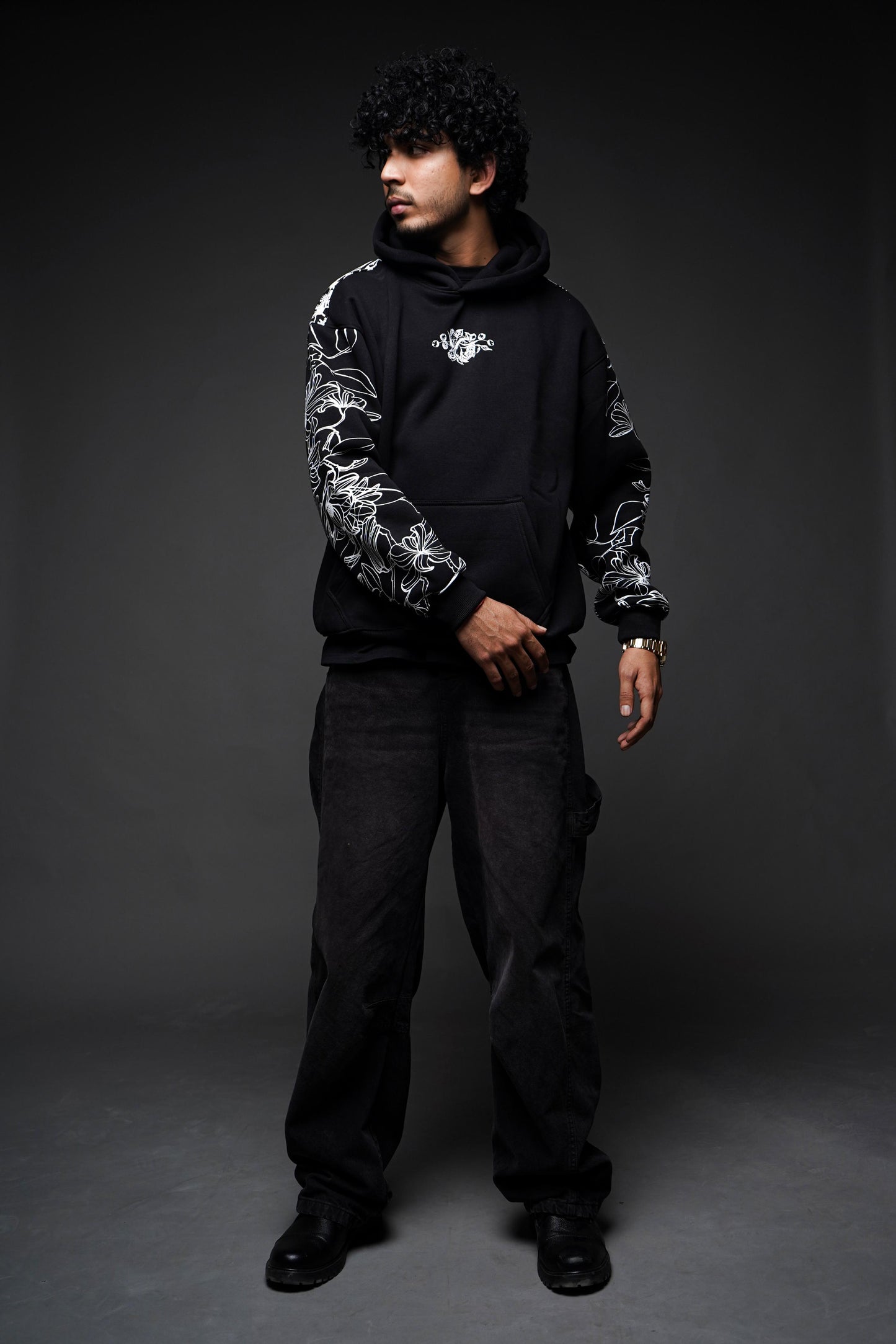 SKULLTA BLACK HOODIE [UNISEX]